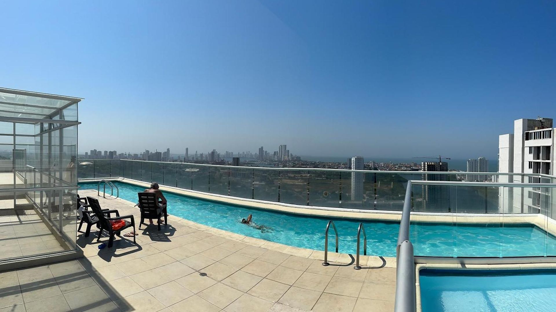 Apartamento Con Sensacional Vista Al Mar En *